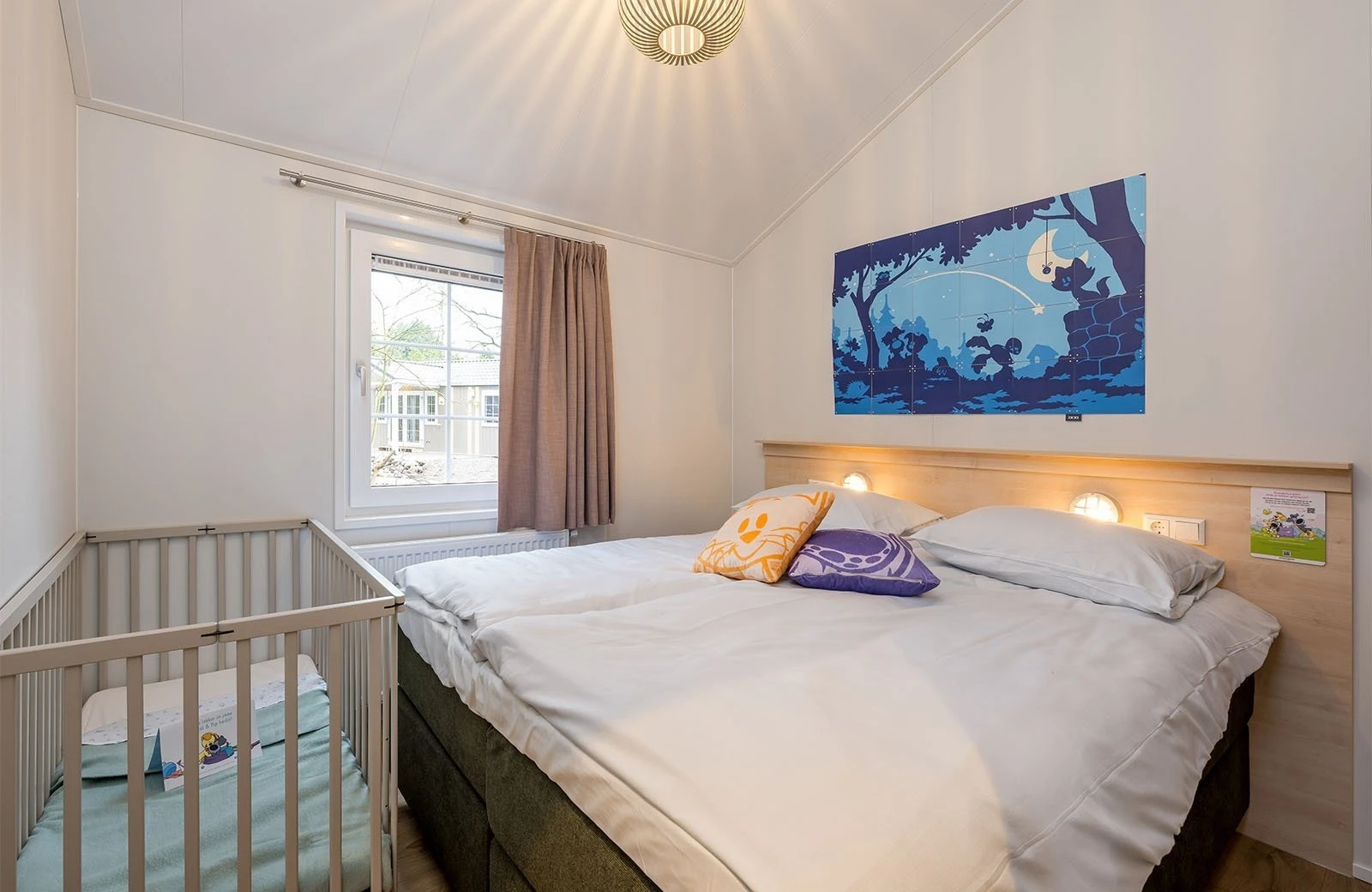 Charlies duinhuis slaapkamer tweepersoonsbed