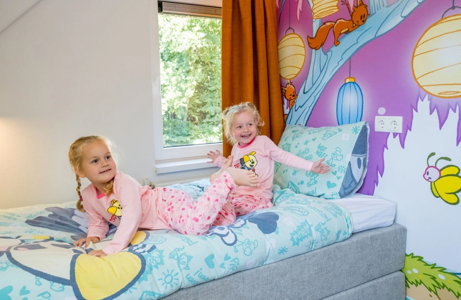 Familie resort de tovertuin woezel pip villa 8 personen slaapkamer