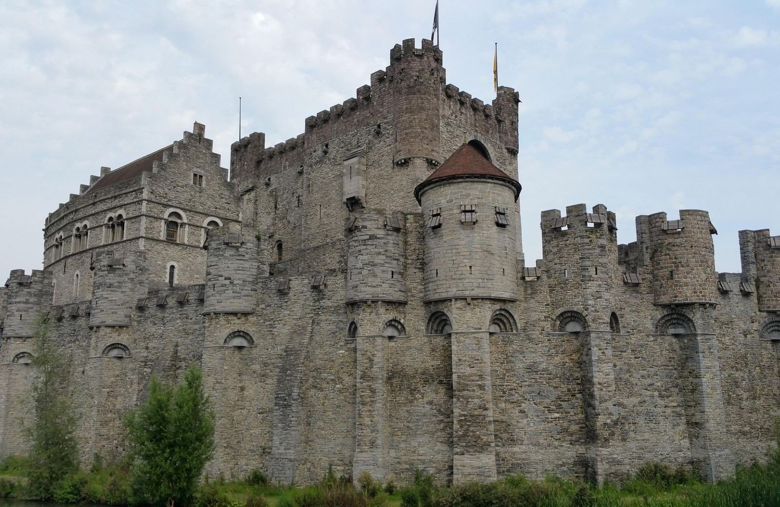 Besuchen Sie Schlösser und Festungen
