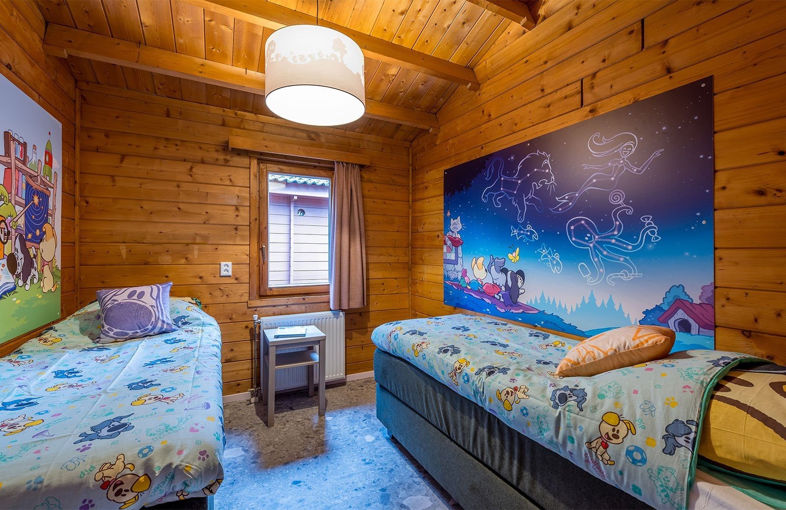 Wijze varen lodge slaapkamer eenpersoonsbedden